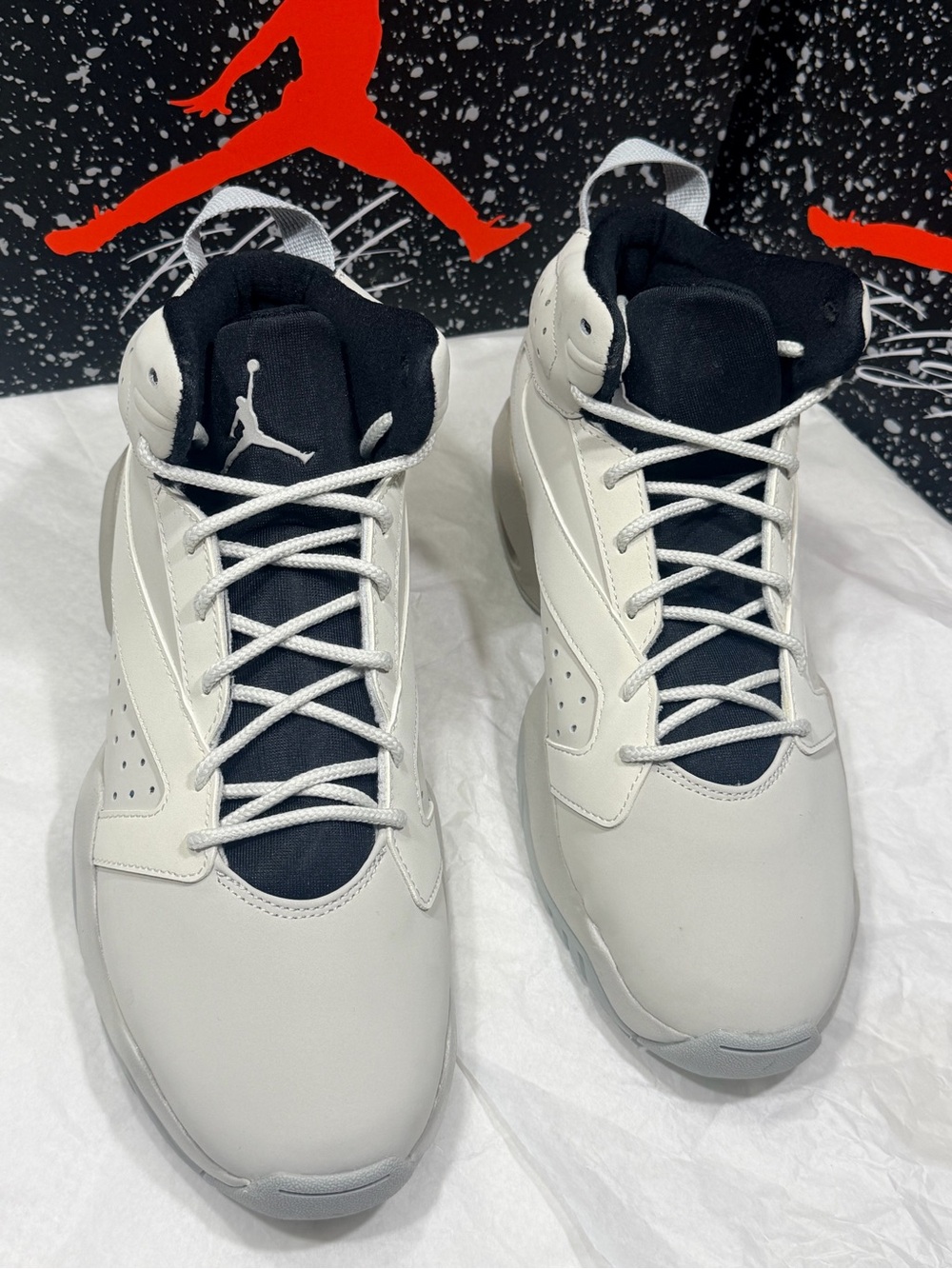 Jordan Lift Off Men’s Basketball Shoes Size 8.5 Light Bone Reflect Silver